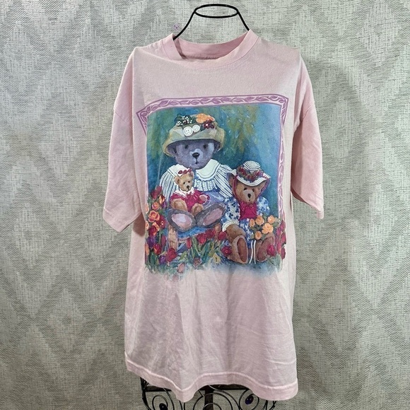 Vintage pink teddy bear graphic crewneck t-shirt - Picture 1 of 6